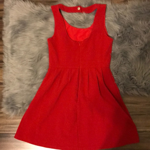 Red Dress - Picture 3 of 5